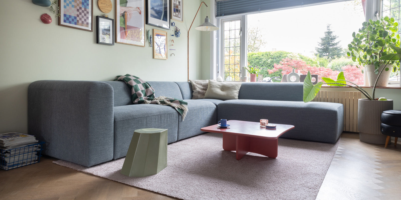 Kijk mee in het Scandinavische interieur met vintage twist van Melissa Kijk mee in het Scandinavische interieur met vintage twist van Melissa